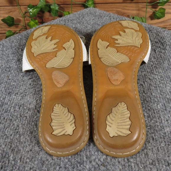 Born Mai Womens 6 White Leather Floral Slide Flat Comfort Sandals Casual Summer - Picture 5 of 6